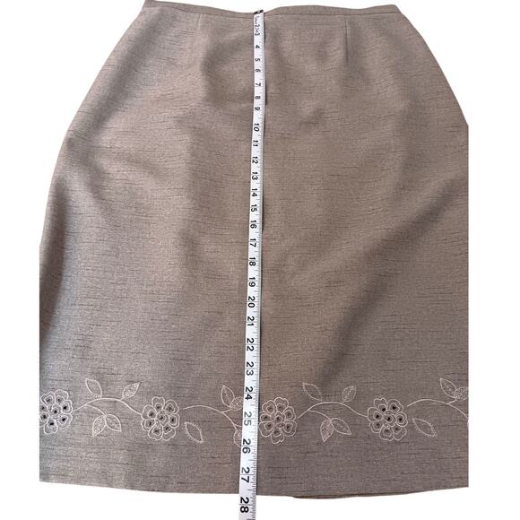 ALFRED DUNNER Embroidered Suit LG 12/14 Jacket Skirt Career Office Dressy Event - Picture 7 of 16